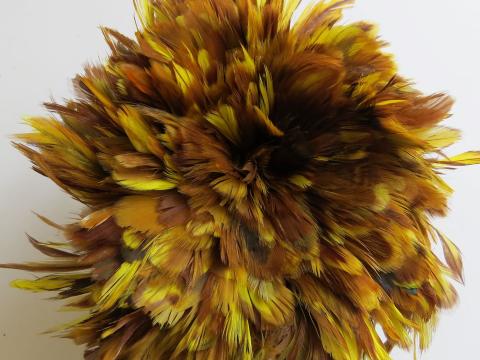 yellow-ginger-rooster-schlappen-strung-bulk